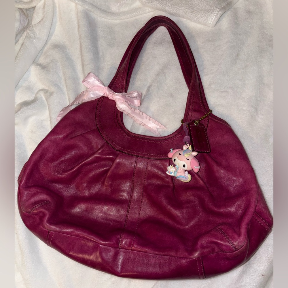 SOLD Vintage Coach Ergo Kisslock hobo